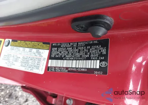 2007 Toyota Camry Le z USA, uszkodzony, nr VIN 4T1BE46K37U144277